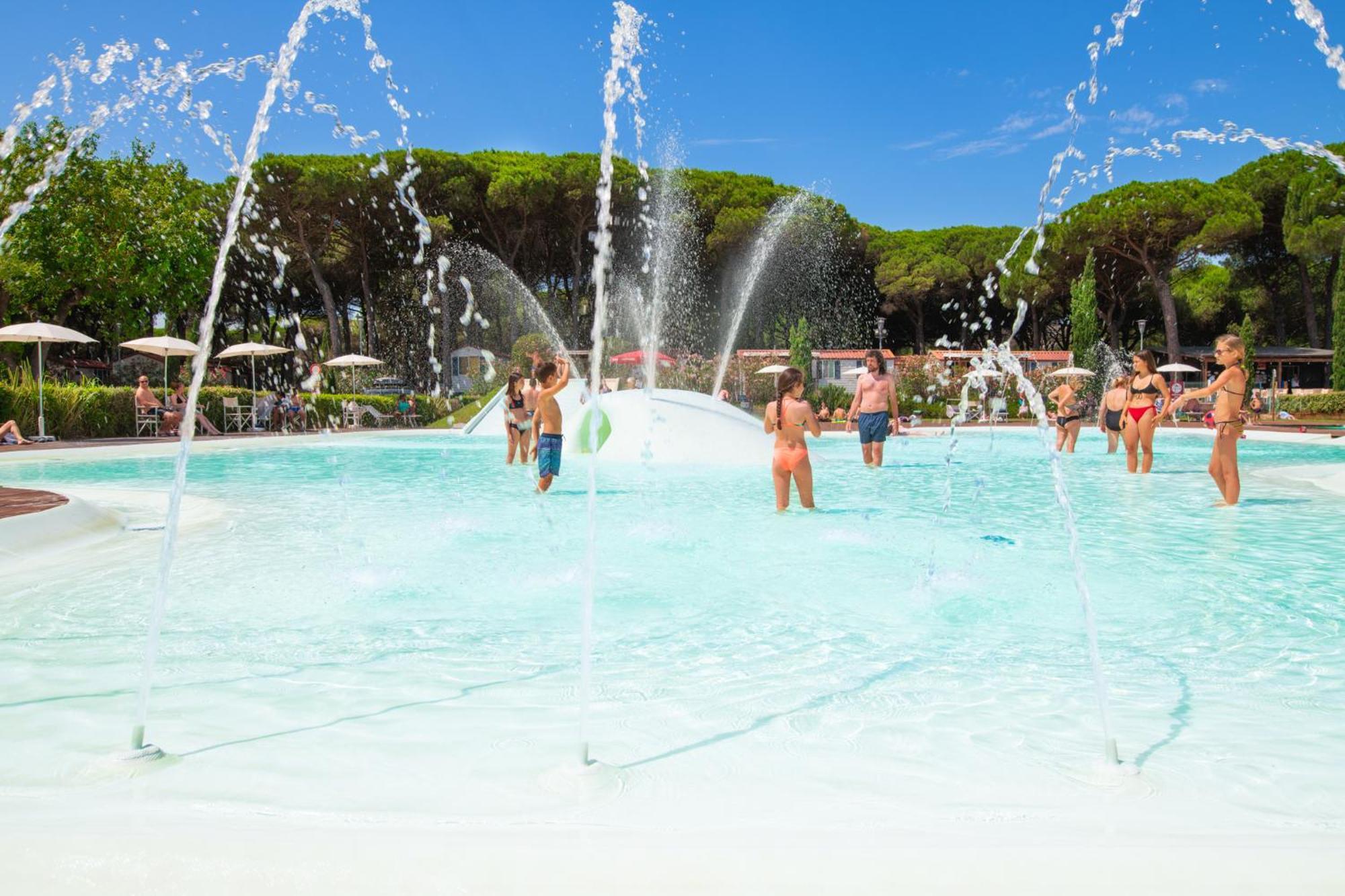 Pineta Sul Mare Camping Village Cesenatico Dış mekan fotoğraf
